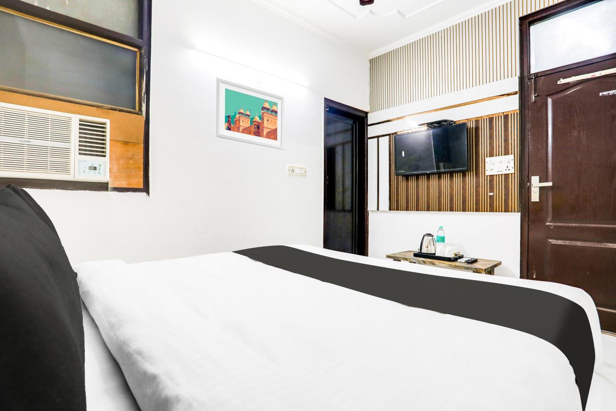 Hotel O Anchal Dx New Delhi Buitenkant foto